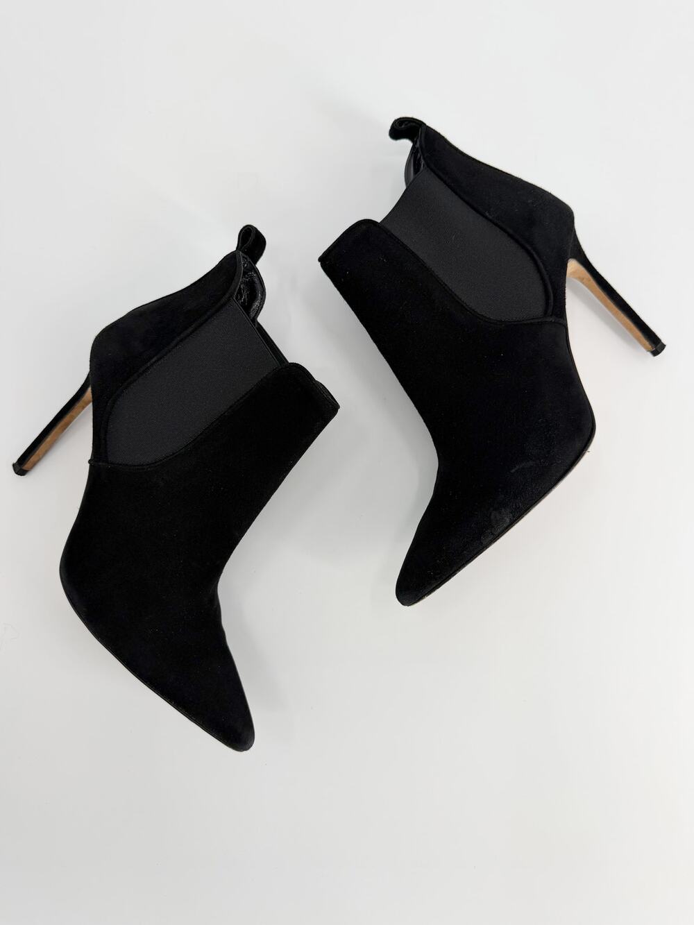 Manolo Blahnik Dildi Black Suede Pointed Toe Stiletto Ankle Boots Size 37 EU 6.5